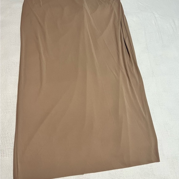 H&M skirt - Picture 2 of 8